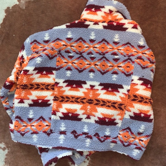 Aztec Jacket - Picture 2 of 3